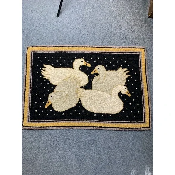 Hand Hooked Rug 4 Ducks Primitive Country Area Rug 2x3 Vintage - Picture 1 of 9